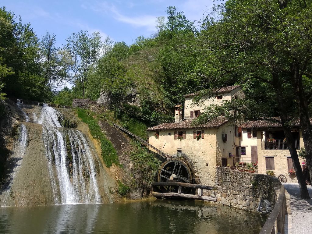 molinetto_croda_wine_tour_prosecco_valdobbiadene_conegliano_lovivo_tour_experience